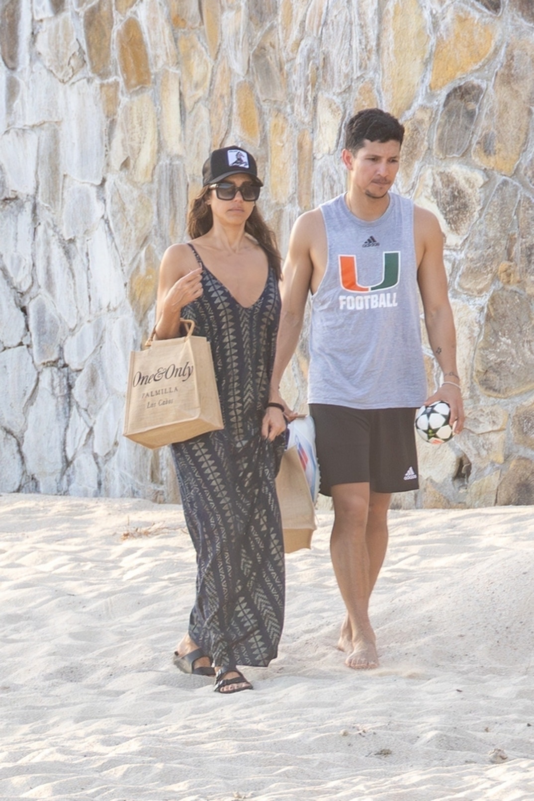 Jessica Alba and Danny Ramirez cabo 10