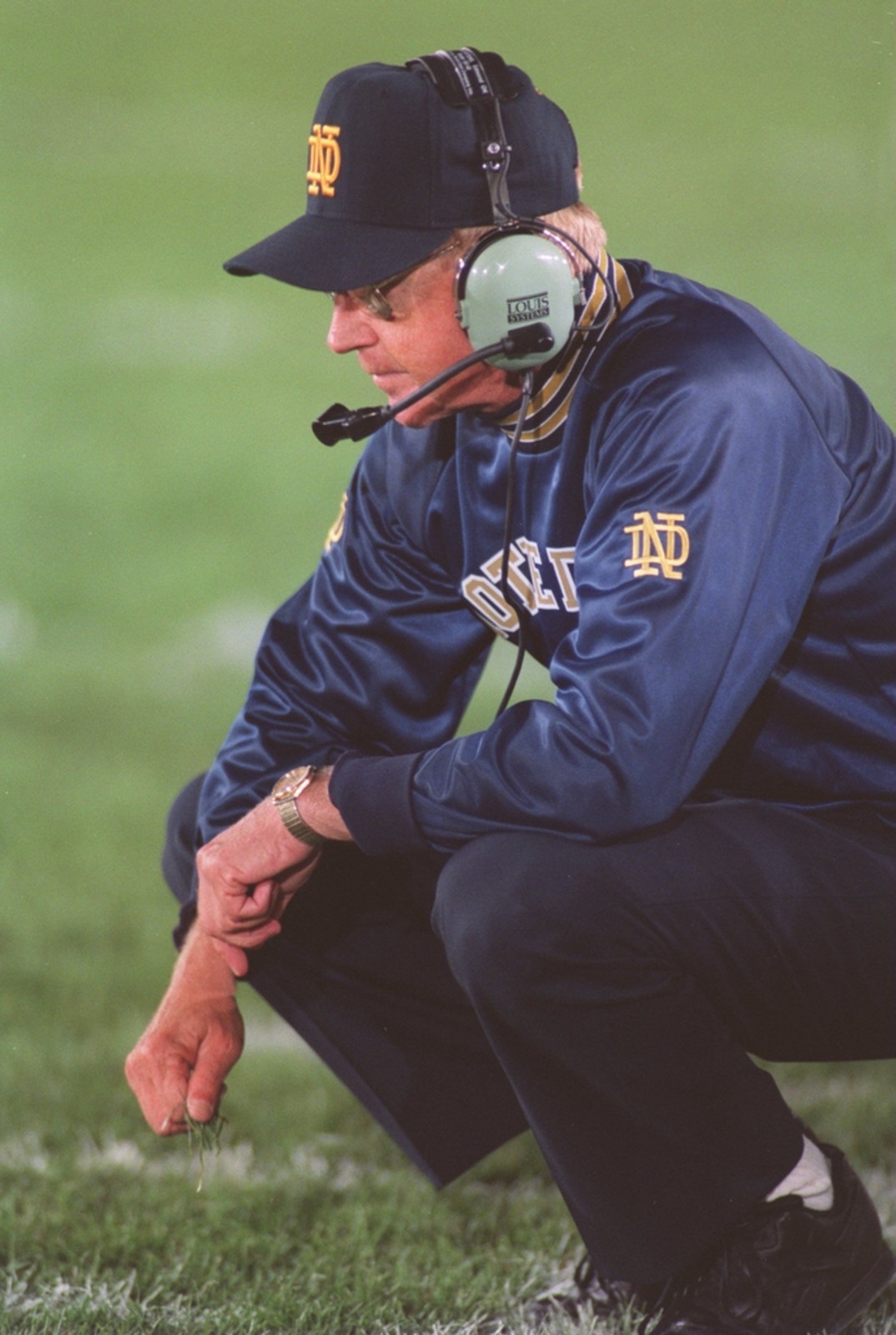 Lou Holtz Remembering 8