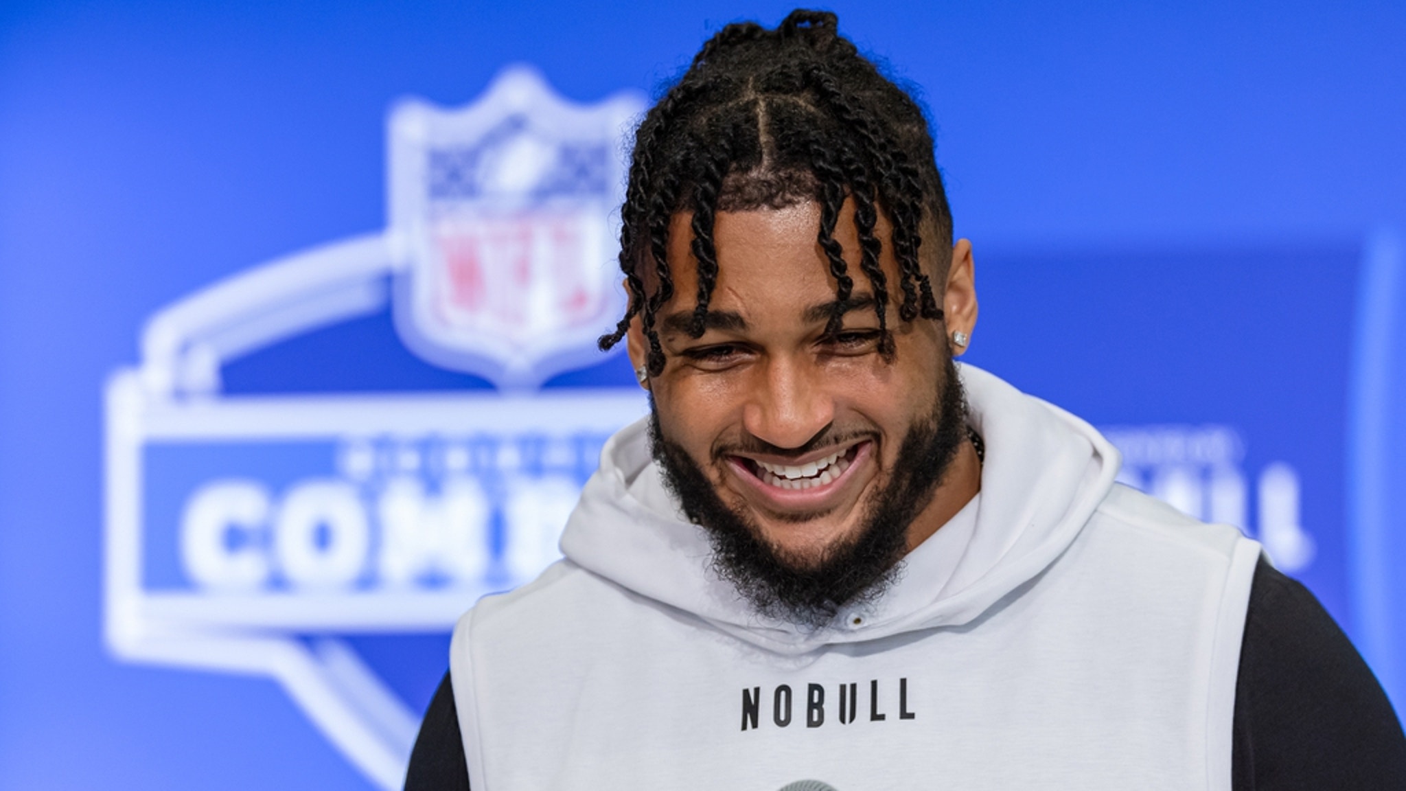 Dallas Cowboys Player Marshawn Kneeland Dead at 24 Dallas Cowboys Player Marshawn Kneeland Dead at 24