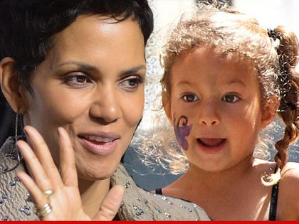 0914_halle_berry_nahla_article