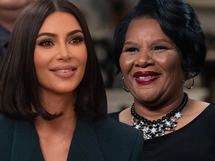 The Woman Who Built A 7M Following For Impersonating The Kardashians