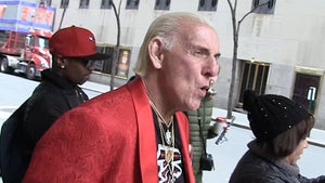 Ric Flair Says Cavs Will Win, But LeBron Must Score 40