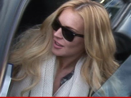 0505_lindsay_lohan_tmz