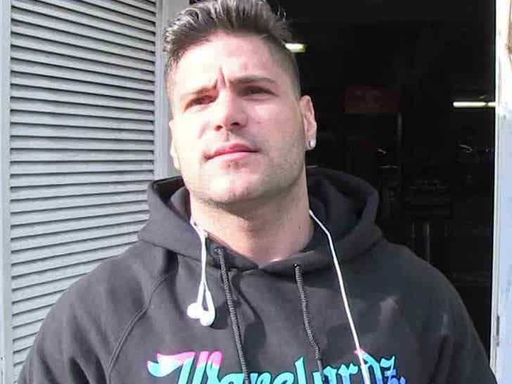 1008 Ronnie Ortiz Magro tmz