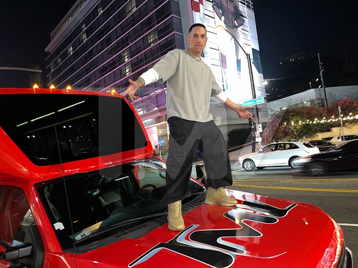 klypso-on-bus-12-01-2025