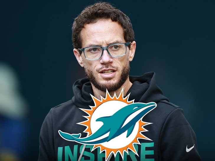 Miami Dolphins Fire Head Coach Mike McDaniel After Four Seasons