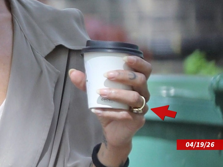 Harry-Styles-en-Zoe-Kravitz-backgrid-1