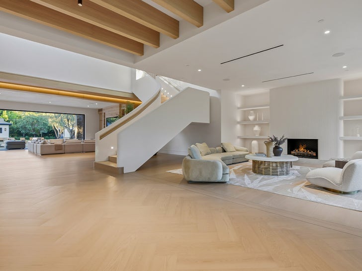 0804-Scott-Disick-Hidden-Hills-Home-SUB-4