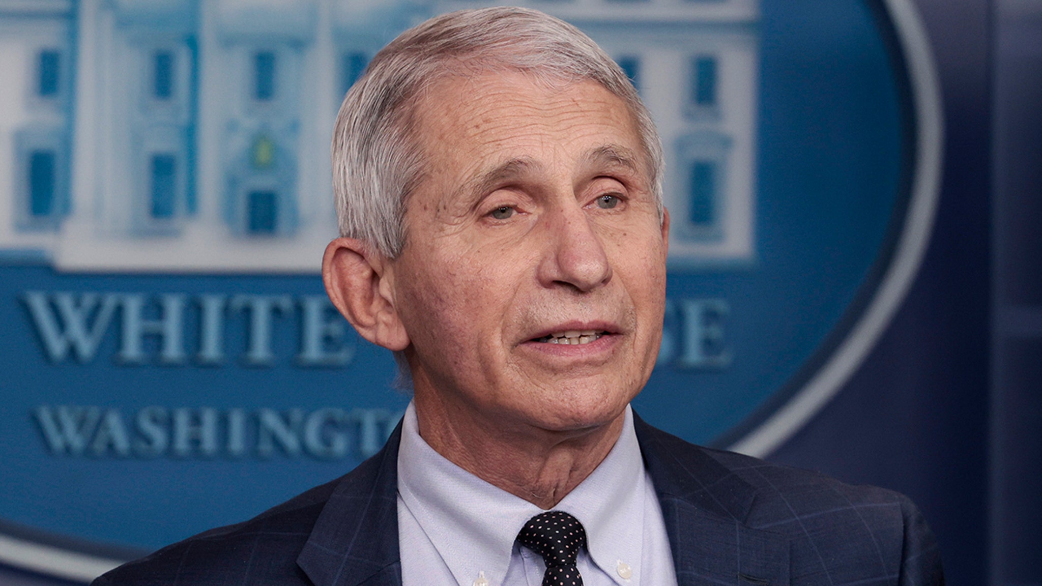 Dr. Anthony Fauci Stepping Down as Head of NIAID thumbnail