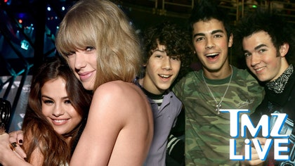 080725_tmz_live_selena_gomez_taylor_swift_jonas_brothers_kal