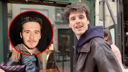 030526_cruz_beckham_kal