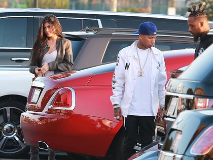 0625_kylie_tyga_arriving_leaving_PCN