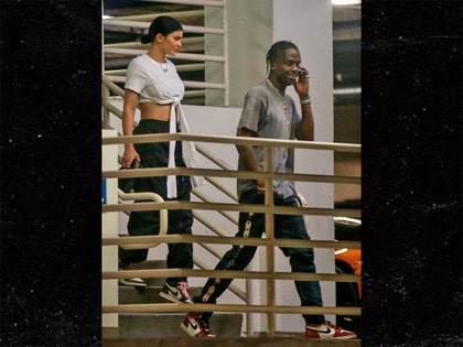 0405-travis-scott-kylie-backgrid-01