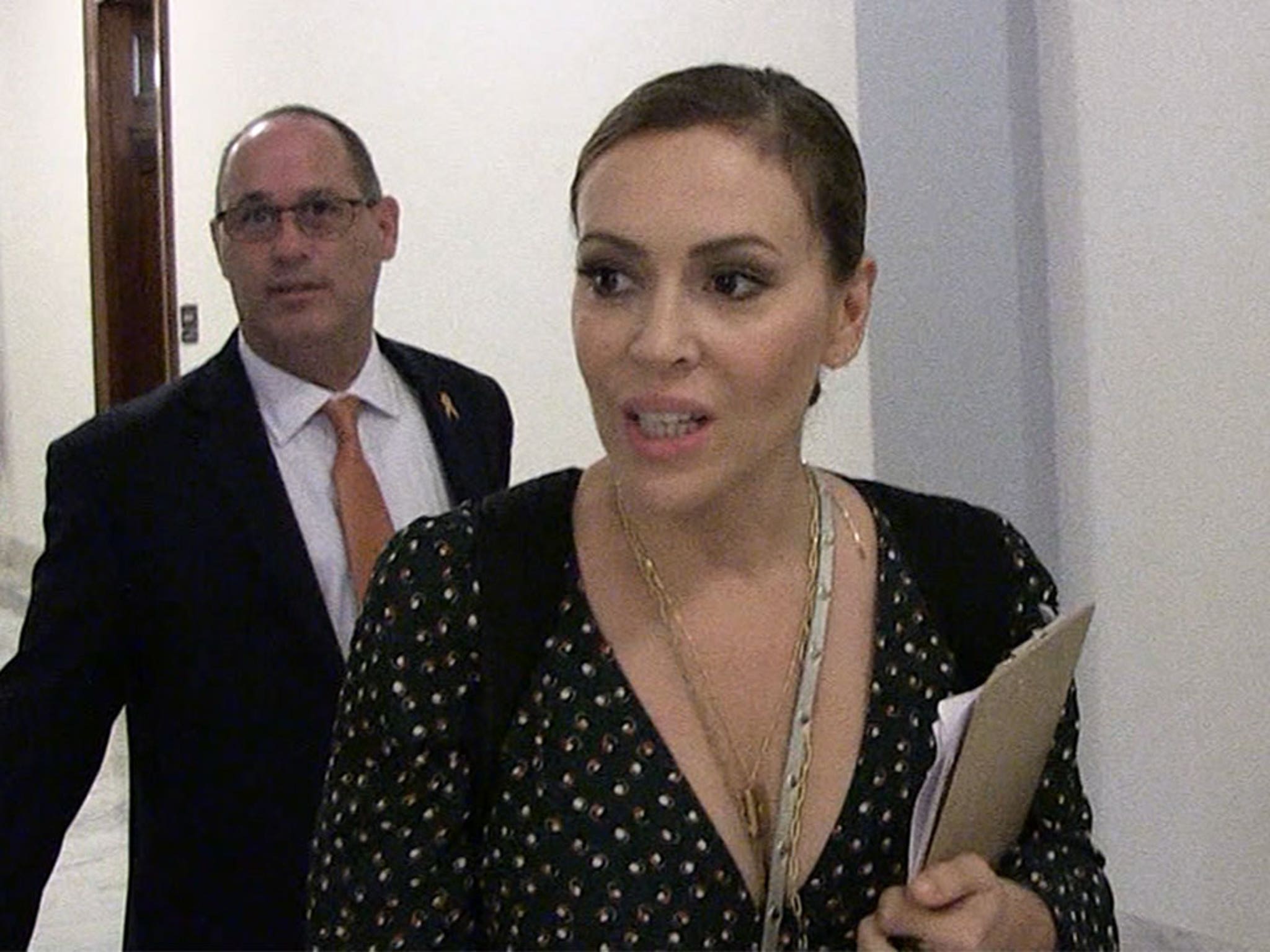 Alyssa Milano Says Her Conversation With Cruz Was Civil And She Is Happy