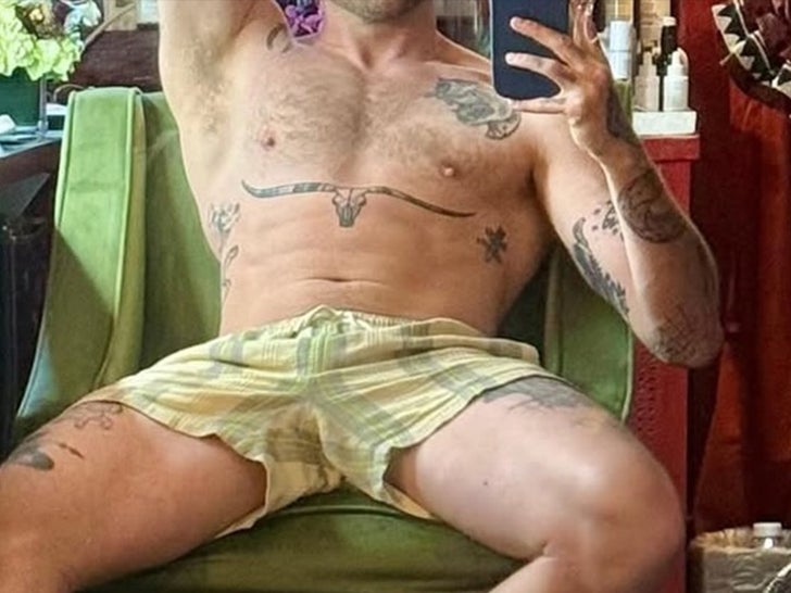 Grizzly boys - guess whose hairy chest!