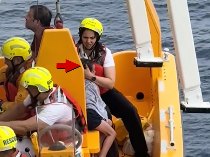 girl rescued for falling into water disney cruise ship 1