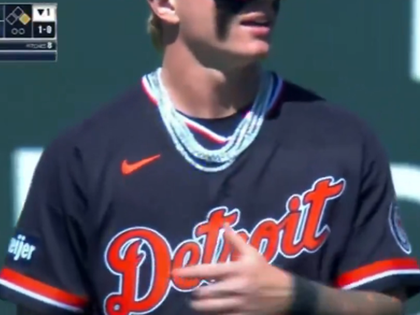 030326 tigers player chains sg kal