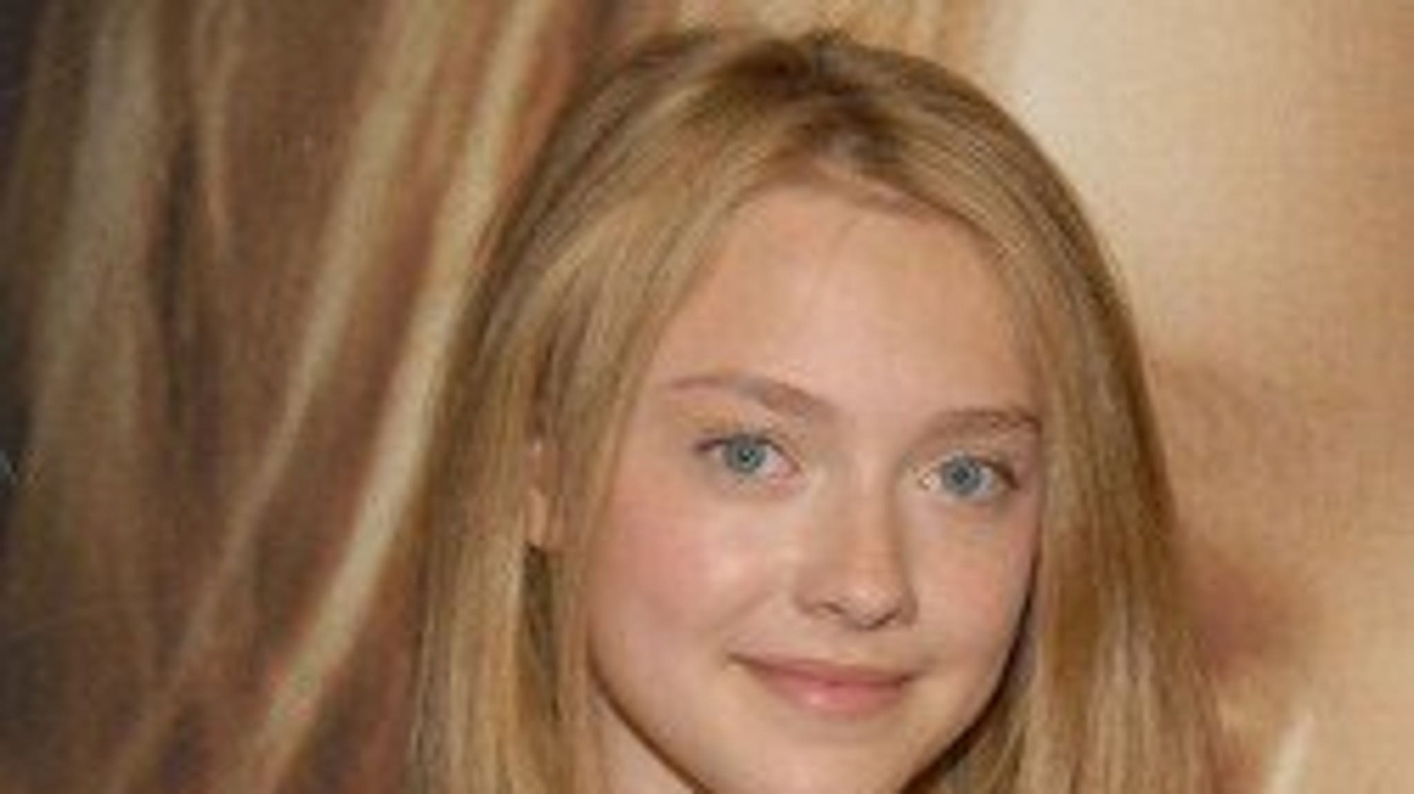 Dakota Fanning Awkward Stage Officially Over 