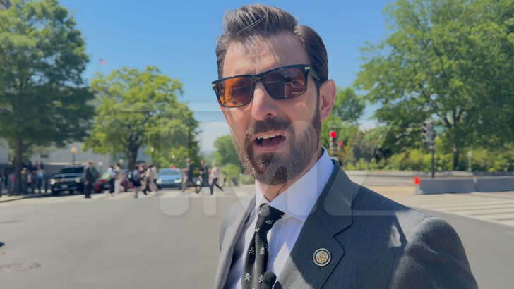 041726 chris deluzio kal