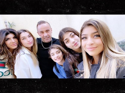 1107-gia-giudice-instagram-01