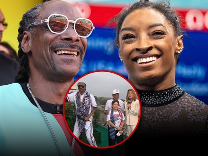 snoop dogg simone biles and parents