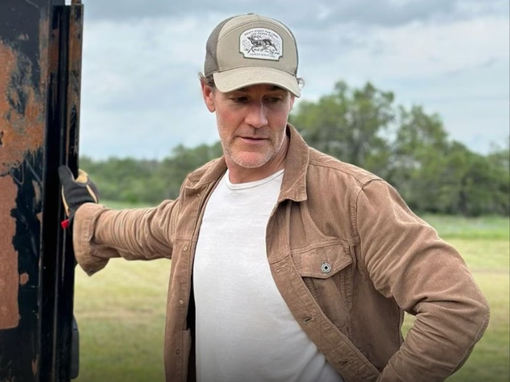 James Van Der Beek on his Texas Family Ranch