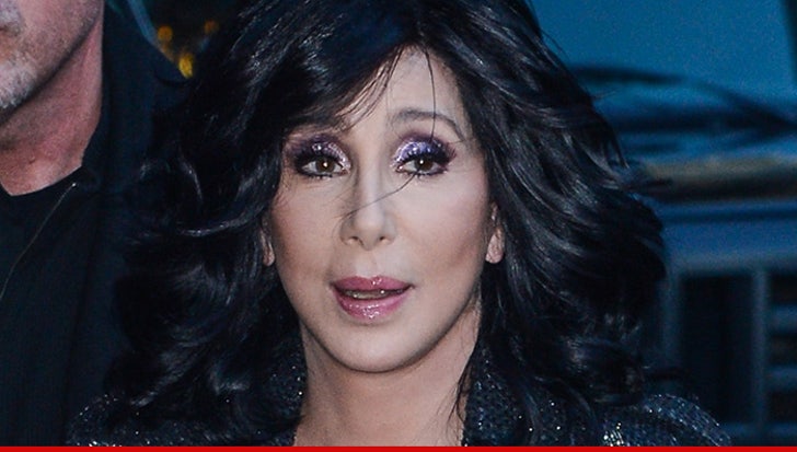 Cher -- Beat Goes On During Surprise Visit To Old Home
