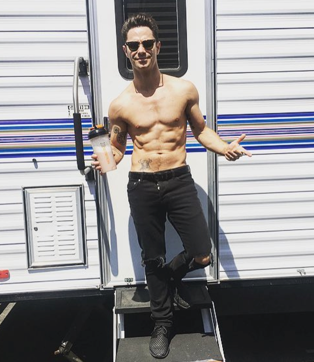 sasha-farber-shirtless-photos16