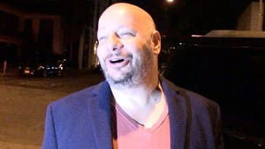 Jeff Ross and Dave Chappelle Say Guy Suing Iliza Shlesinger 'F***ing Crazy,' 'P***y'
