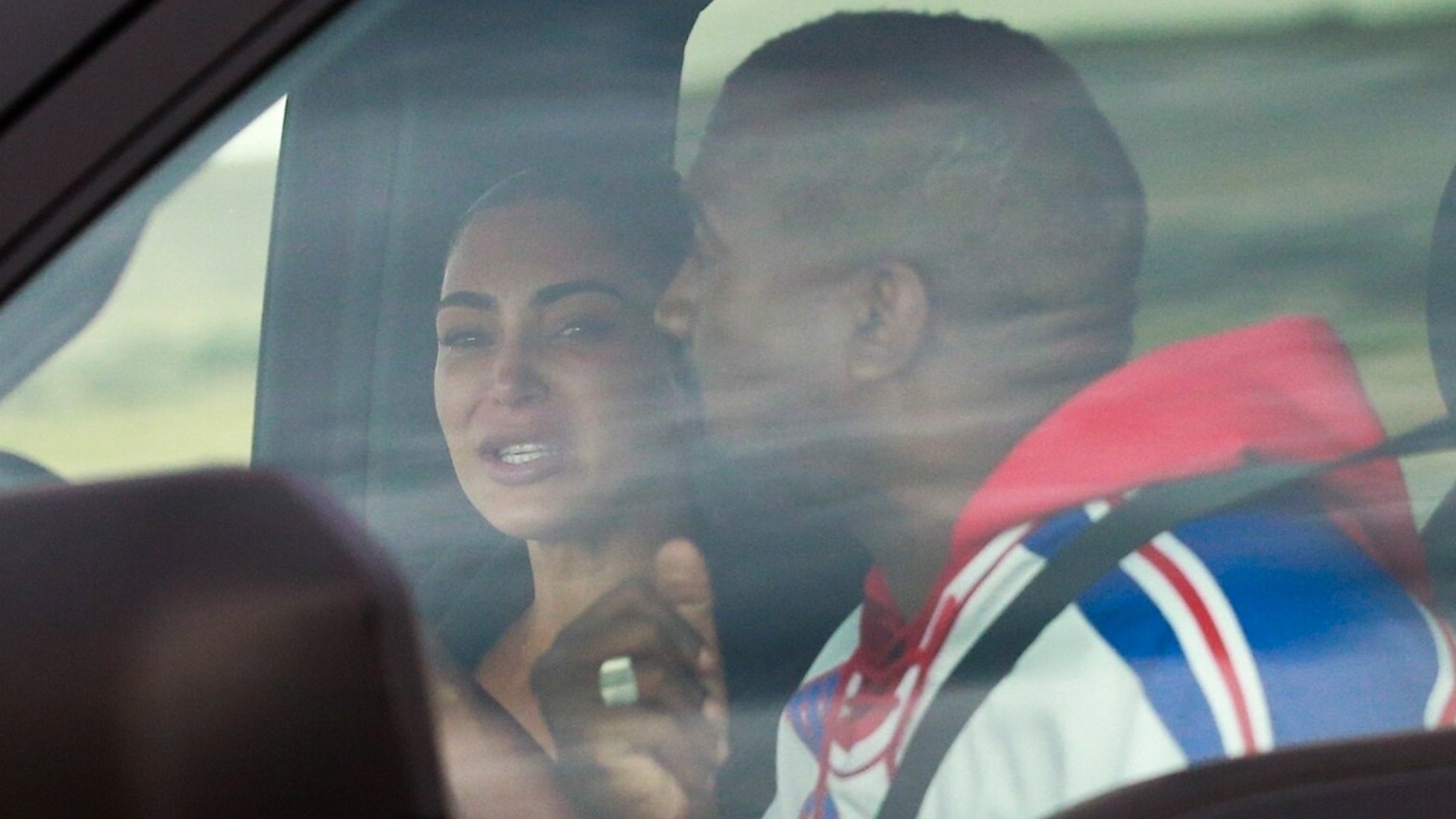 Kim Kardashian Breaks Down Over Kanye West in 'The Kardashians' Teaser –  Billboard