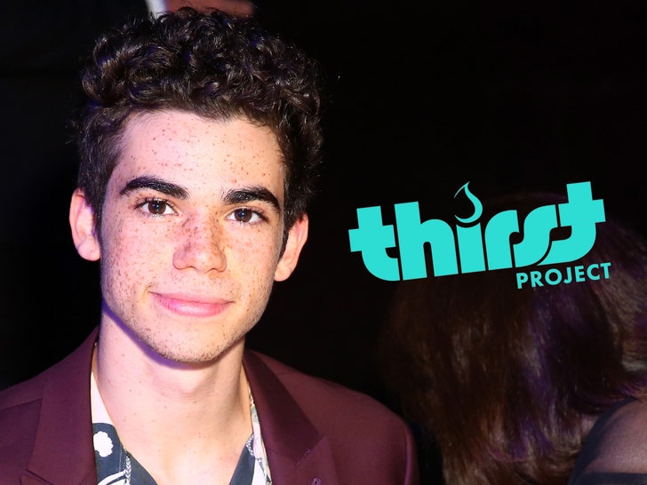 0712-Cameron-Boyce-getty-01