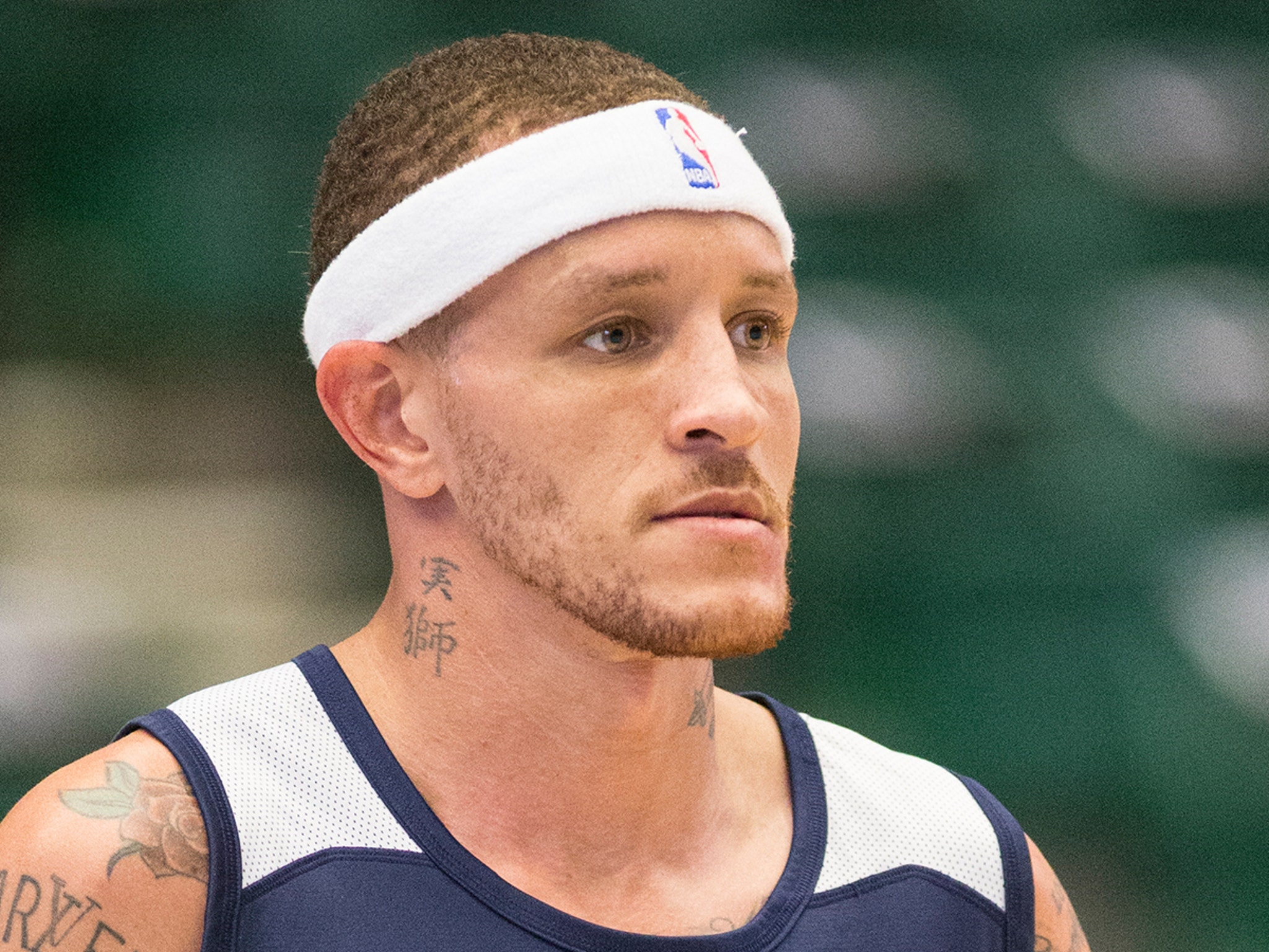 Delonte West Started Street Fight with Glass Bottle Attack, Witness Tells  Cops