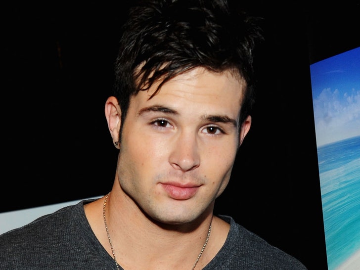 Cody Longo, ator de 'Days of Our Lives', morreu por muito tempo bebendo