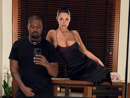 Kanye West Bianca Censori Selfies Hot Shots 2025 Photos 0