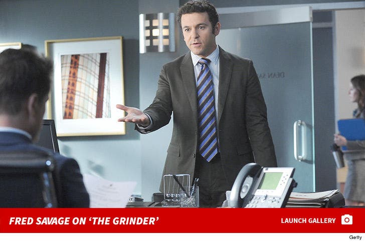 Fred Savage on 'The Grinder'