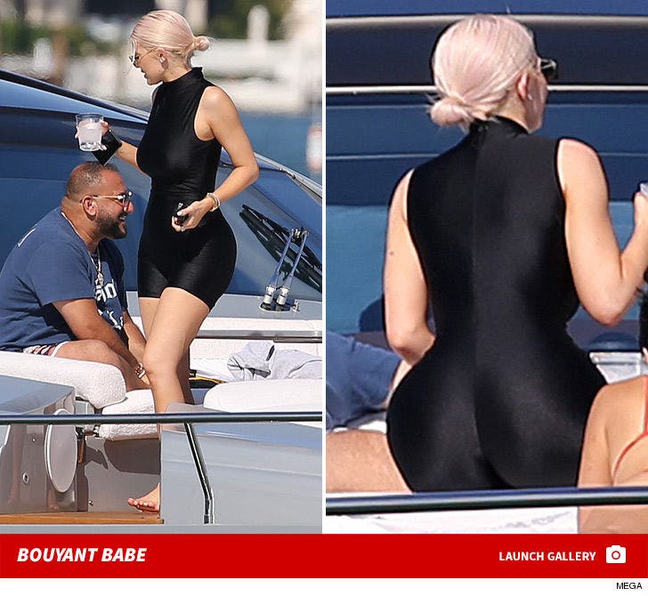 Kylie Jenner Shows Off Curves in Black Spandex on Luxury Yacht