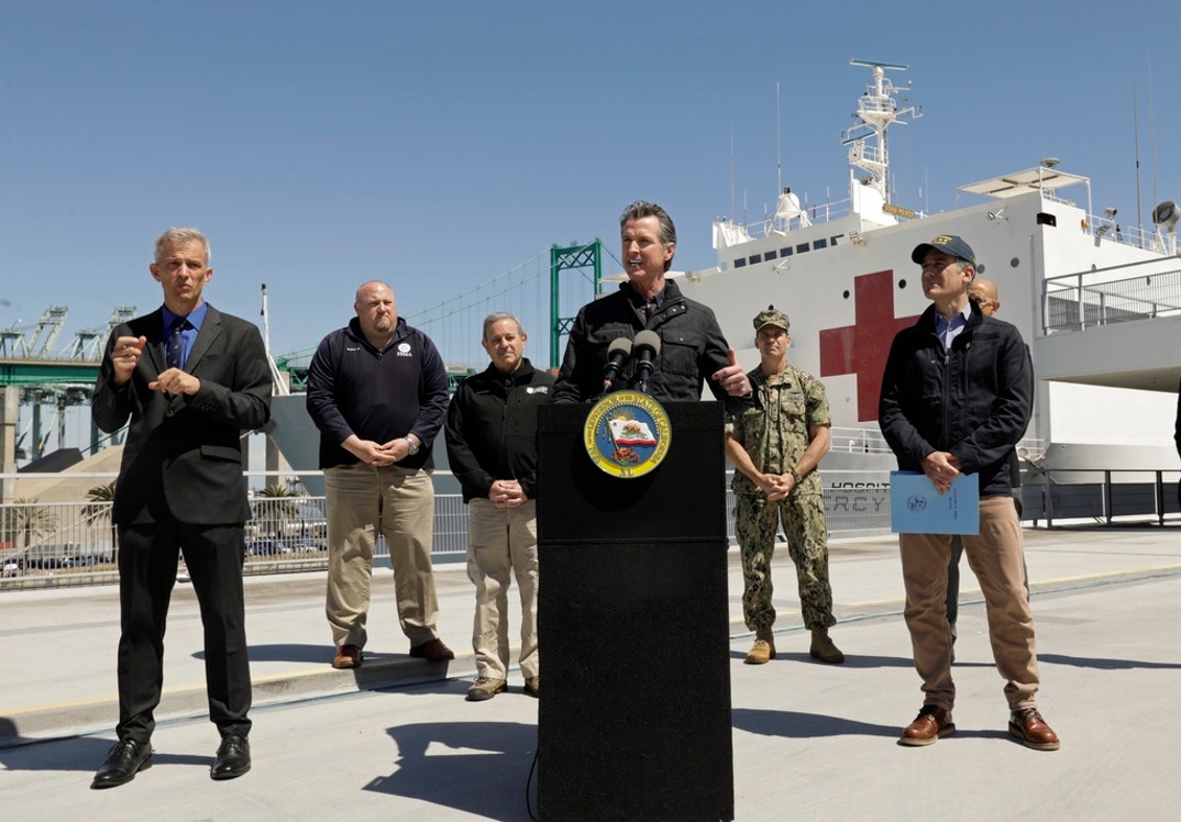 Governor Gavin Newsom Photos 7