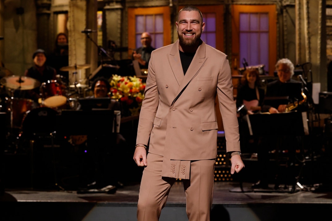 1004 Travis Kelce Fashion Photos 8