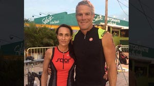 Brett Favre -- Gets Smoked By Wife ... In Florida Triathlon