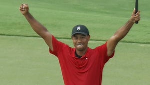 Tiger Woods Wins First Pro Golf Tournament Since 2013