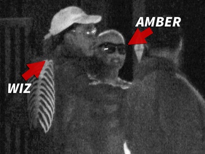 111115_amber_wiz_primary