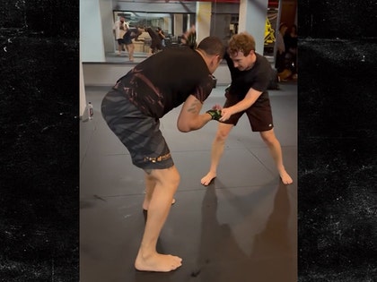 alex-pereira-mark-zuckerberg-primary-10-30-2025