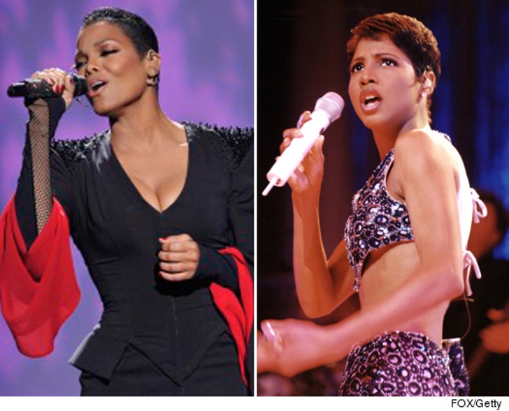 Toni Braxton Was on the 'Idol' Finale :: 0527-janet-braxton-idol-credit