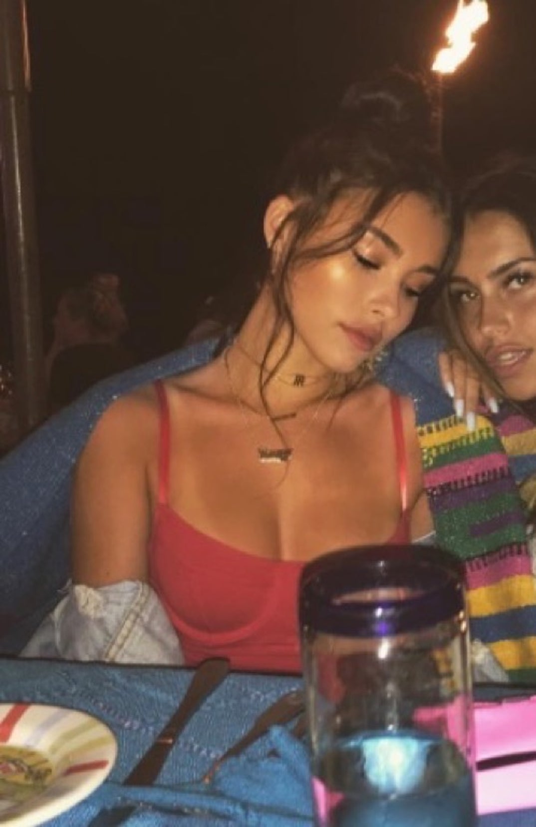 0407_madison_beer_hot_11