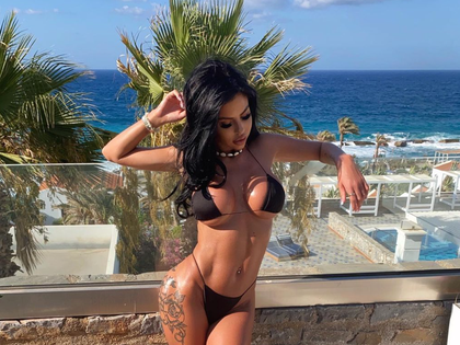 hannah-elizabeth-hot-love-island-photos6