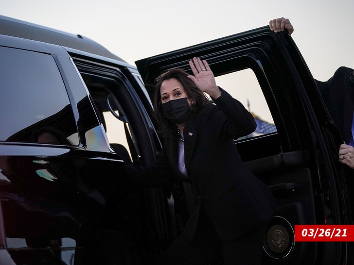 Kamala Harris motorcade