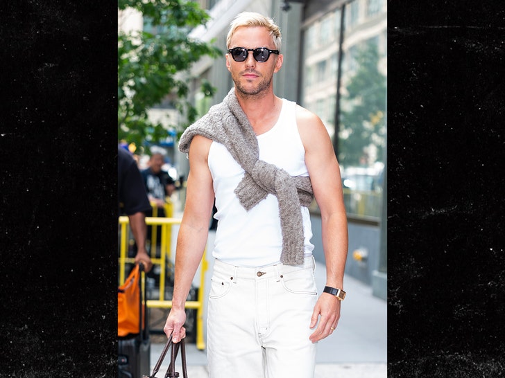 Nicholas Hault en NY Jetty 1