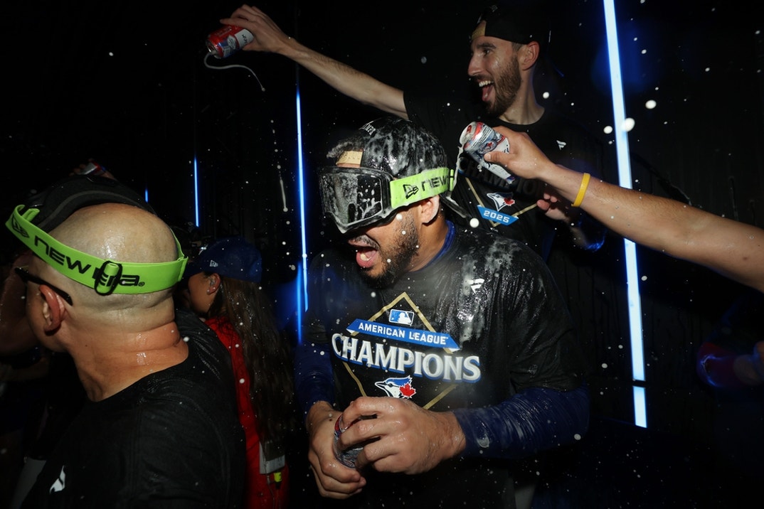 Seattle Mariners v Toronto Blue Jays - Game Seven 2