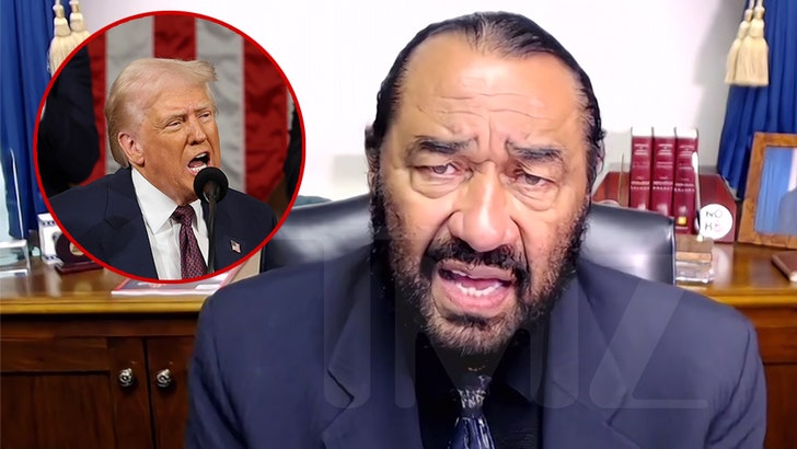 Congressman Al Green Says He'll File Articles of Impeachment Against Trump