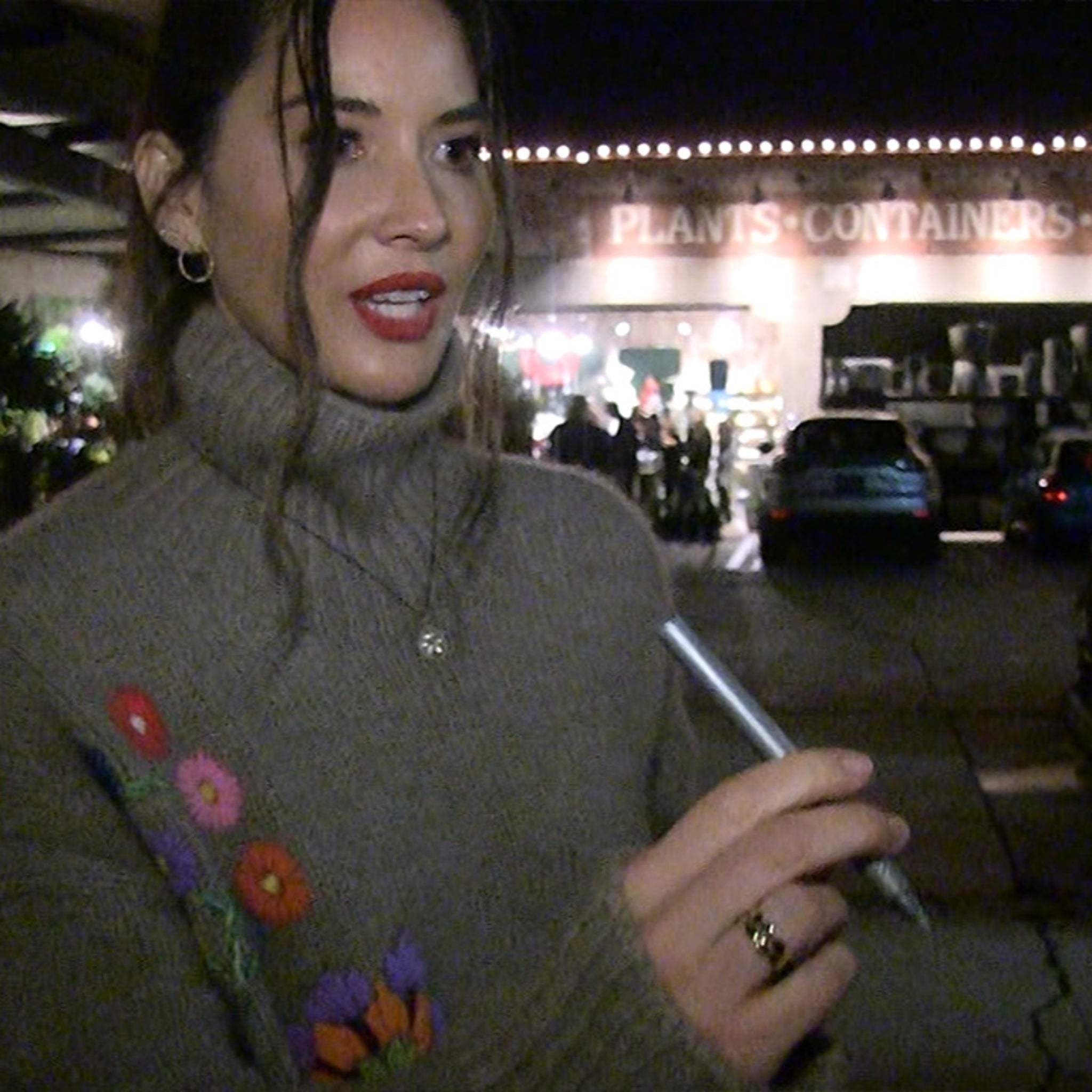 Olivia Munn Says It's 'Amazing' Aaron Rodgers Reconciled with Parents